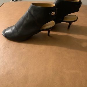 Gorgeous Coach Leather open toe booties 9M